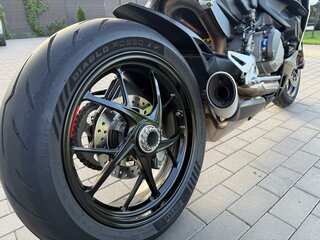 2022 Ducati Streetfighter V2, зелёный, 1800000 рублей, вид 5