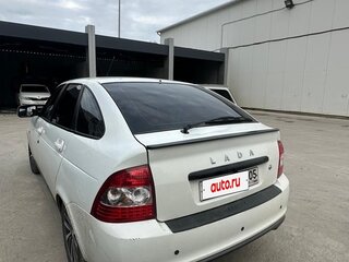 2014 Lada (ВАЗ) Priora I Рестайлинг, белый, 450000 рублей, вид 4