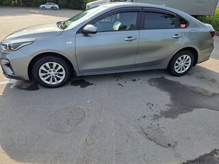 2019 Kia Cerato IV, серый, 2000000 рублей, вид 4