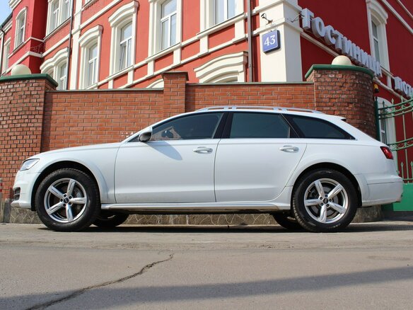 2016 Audi A6 allroad III (C7) Рестайлинг, белый - вид 7