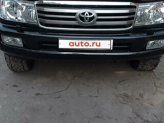 2005 Toyota Land Cruiser 105 100 Series Рестайлинг 1, зелёный, 7500000 рублей, вид 1