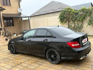 2013 Mercedes-Benz C-Класс 180 III (W204) Рестайлинг, чёрный, 1050000 рублей, вид 4