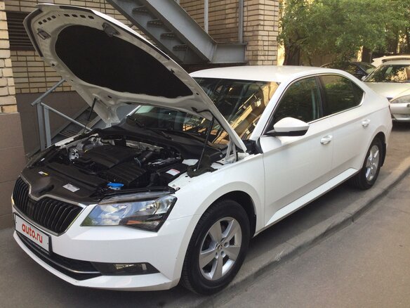 2018 Skoda Superb III, белый, 2700000 рублей - вид 18