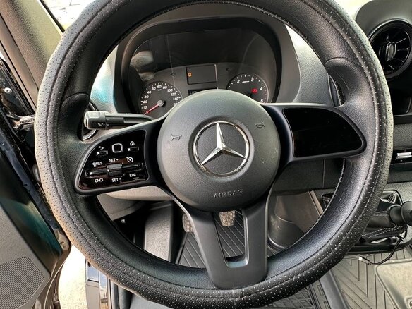 2021 Mercedes-Benz Sprinter, чёрный, 4500000 рублей - вид 12
