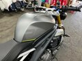 2021 Triumph Speed Triple, серый, 1520000 рублей - вид 10