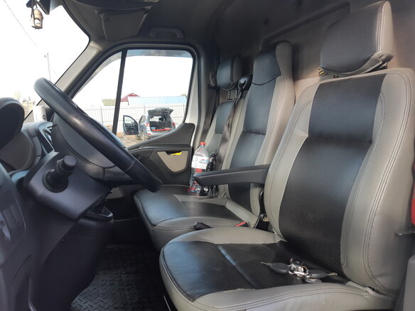 2013 Renault Master, белый, 2200000 рублей - вид 16