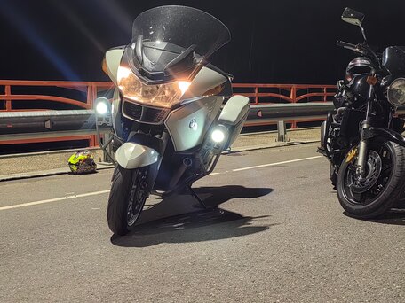 2008 BMW R 1200 RT, белый, 750000 рублей, вид 1