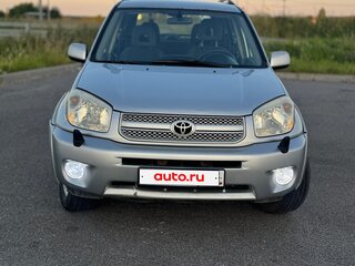 2005 Toyota RAV4 II (XA20) Рестайлинг, серебристый, 570000 рублей, вид 4
