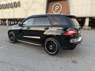 2013 Mercedes-Benz M-Класс 400 III (W166), чёрный, 2450000 рублей, вид 5