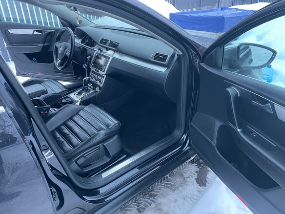 2013 Volkswagen Passat Alltrack B7, чёрный, 1600000 рублей - вид 12