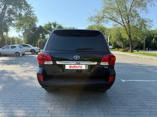 2015 Toyota Land Cruiser 200 Series Рестайлинг 1, чёрный, 4499999 рублей, вид 5