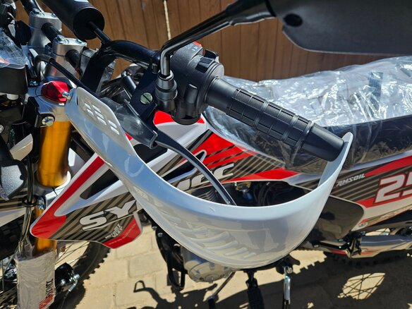 2025 Motoland Enduro 250, красный, 105000 рублей - вид 6