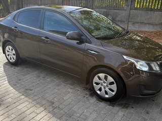 2015 Kia Rio III, коричневый, 1050000 рублей, вид 4