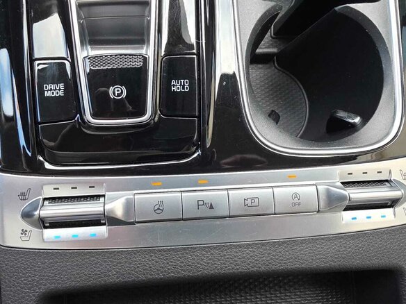 2020 Kia Carnival IV, белый, 2290000 рублей - вид 23