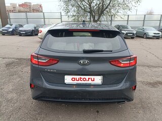 2018 Kia Ceed III, серый, 1600000 рублей, вид 4