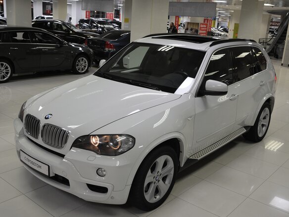 2008 BMW X5 4.8i II (E70), белый - вид 29