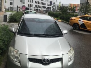 2007 Toyota Auris I, серебристый, 555000 рублей, вид 4