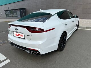2018 Kia Stinger I, белый, 2600000 рублей, вид 5