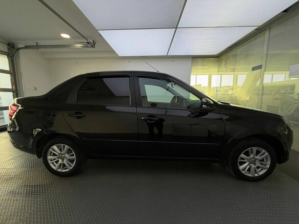2023 Lada (ВАЗ) Granta Drive Active I Рестайлинг, чёрный, 749000 рублей - вид 3