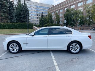 2014 BMW 7 серии Long 740Li xDrive V (F01/F02/F04) Рестайлинг, белый, 2490000 рублей, вид 5