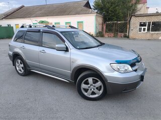 2005 Mitsubishi Outlander I, серебристый, 900000 рублей, вид 4
