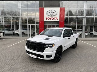 2025 Ram 1500 Crew Cab V Рестайлинг, белый, 10800000 рублей, вид 1
