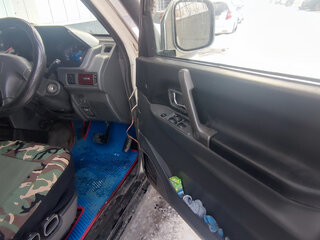 1999 Mitsubishi Pajero II Рестайлинг, белый, 1300000 рублей, вид 3