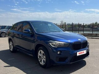 2016 BMW X1 18i sDrive II (F48), синий, 1970000 рублей, вид 3