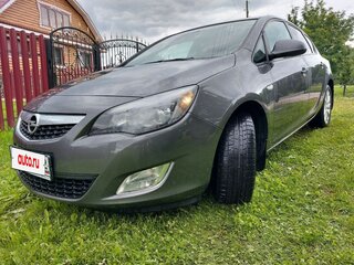 2011 Opel Astra J, серый, 700000 рублей, вид 2