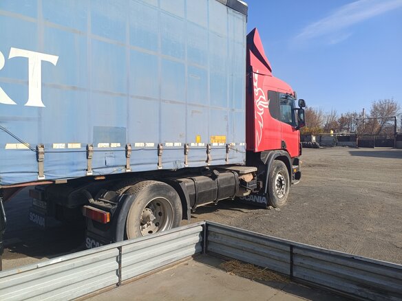 2005 Scania 4-Series, красный, 2400000 рублей - вид 8
