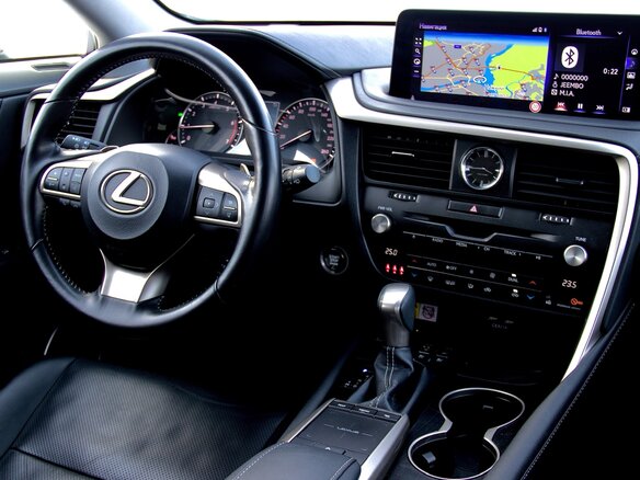 2020 Lexus RX 300 IV Рестайлинг, белый, 5990990 рублей - вид 6