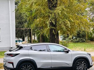2024 Changan UNI-T I, серый, 2350000 рублей, вид 4