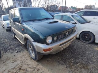 1997 Nissan Terrano II Рестайлинг, зелёный, 300000 рублей, вид 2