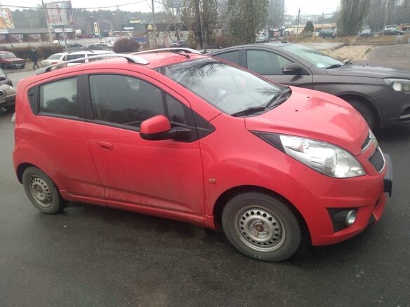 2010 Chevrolet Spark III, красный - вид 2