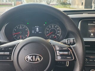 2019 Kia Optima IV Рестайлинг, серебристый, 1600000 рублей, вид 4