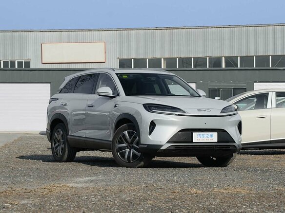 2026 BYD Sea Lion 07, серый, 4040000 рублей - вид 1