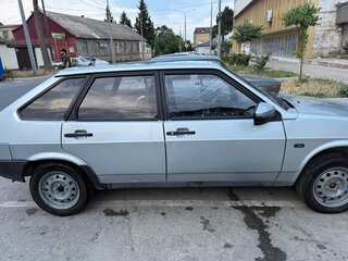 2002 Lada (ВАЗ) 21093i, серебристый, 400000 рублей, вид 4