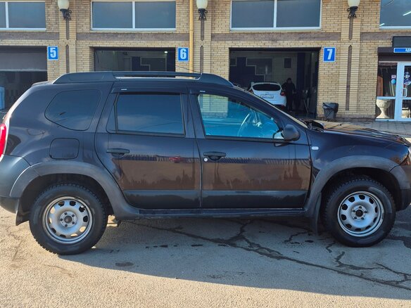 2014 Renault Duster I, коричневый, 800000 рублей - вид 3