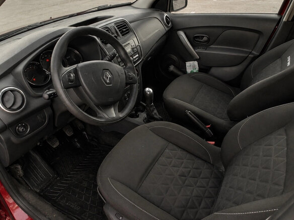 2017 Renault Sandero Stepway II, красный, 860000 рублей - вид 9