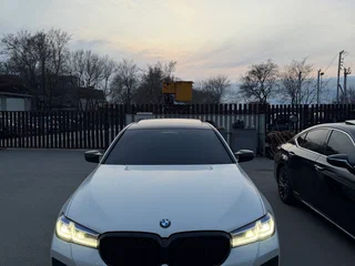 2021 BMW 5 серии 530i VII (G30/G31/G38) Рестайлинг, белый, 5150000 рублей, вид 1