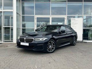 2021 BMW 5 серии 520d xDrive VII (G30/G31/G38) Рестайлинг, чёрный, 4390000 рублей, вид 1