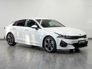 2021 Kia K5 III, белый, 2099000 рублей, вид 1