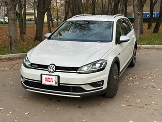 2019 Volkswagen Golf Alltrack VII Рестайлинг, белый, 2125000 рублей, вид 2