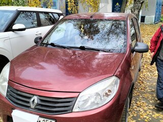 2011 Renault Sandero I, красный, 452000 рублей, вид 1
