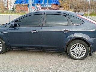 2010 Ford Focus II Рестайлинг, серый, 510000 рублей, вид 5