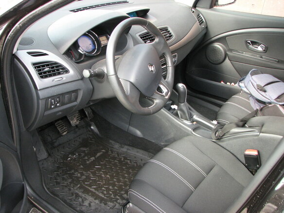 2014 Renault Fluence I Рестайлинг, чёрный - вид 3
