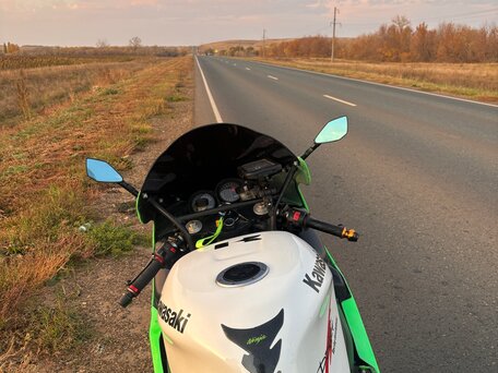 2003 Kawasaki ZXR 750, зелёный, 270000 рублей, вид 4