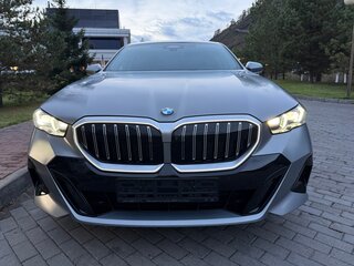 2025 BMW 5 серии Long 530Li xDrive VIII (G60/G61/G68), серый, 7200000 рублей, вид 2