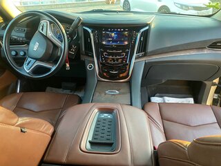 2016 Cadillac Escalade IV, бежевый, 4300000 рублей, вид 4