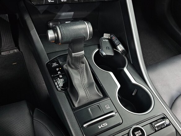 2023 Kia K5 LPi III, чёрный, 1920020 рублей - вид 8